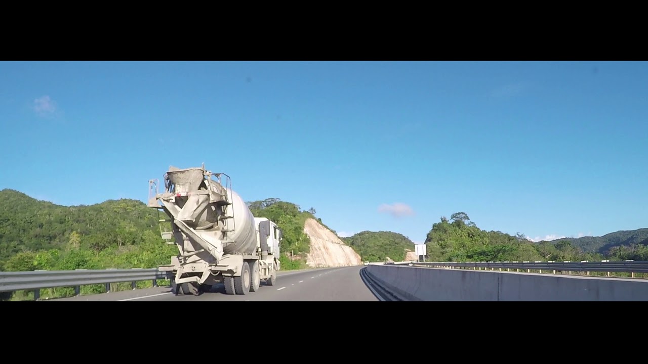Highway 2000 Jamaica - Caymanas To Linstead