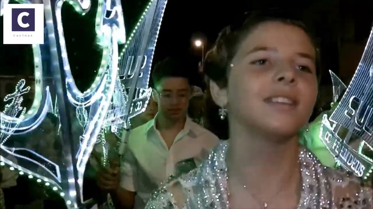 Bairro Sul Sabe A Mar (2023). Rusga sai da sede em direcção às Caxinas.