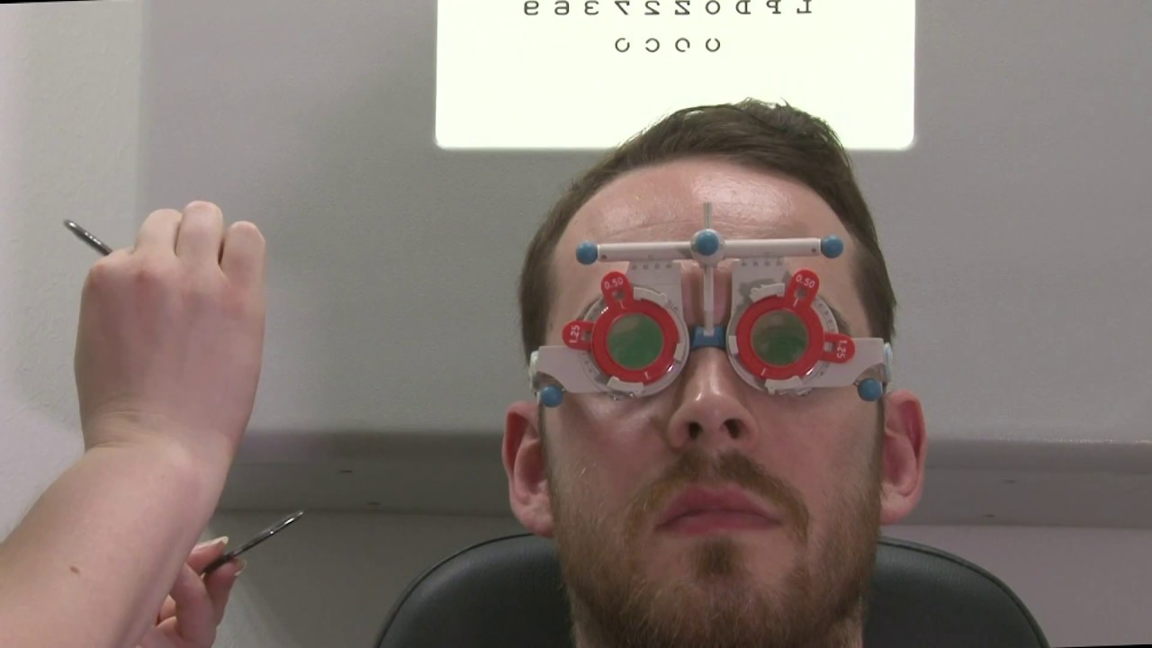Was macht ein Optiker?