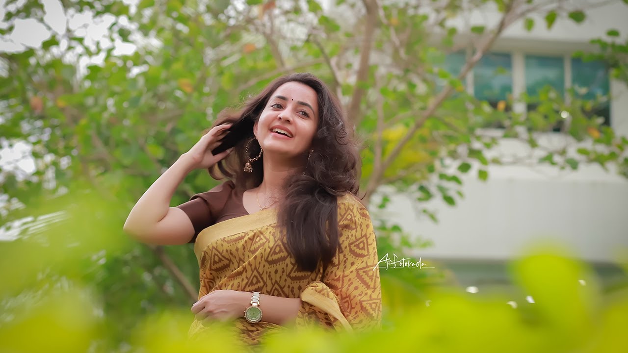 Bhaama Latest Photo Gallery I Bhama Photoshoot