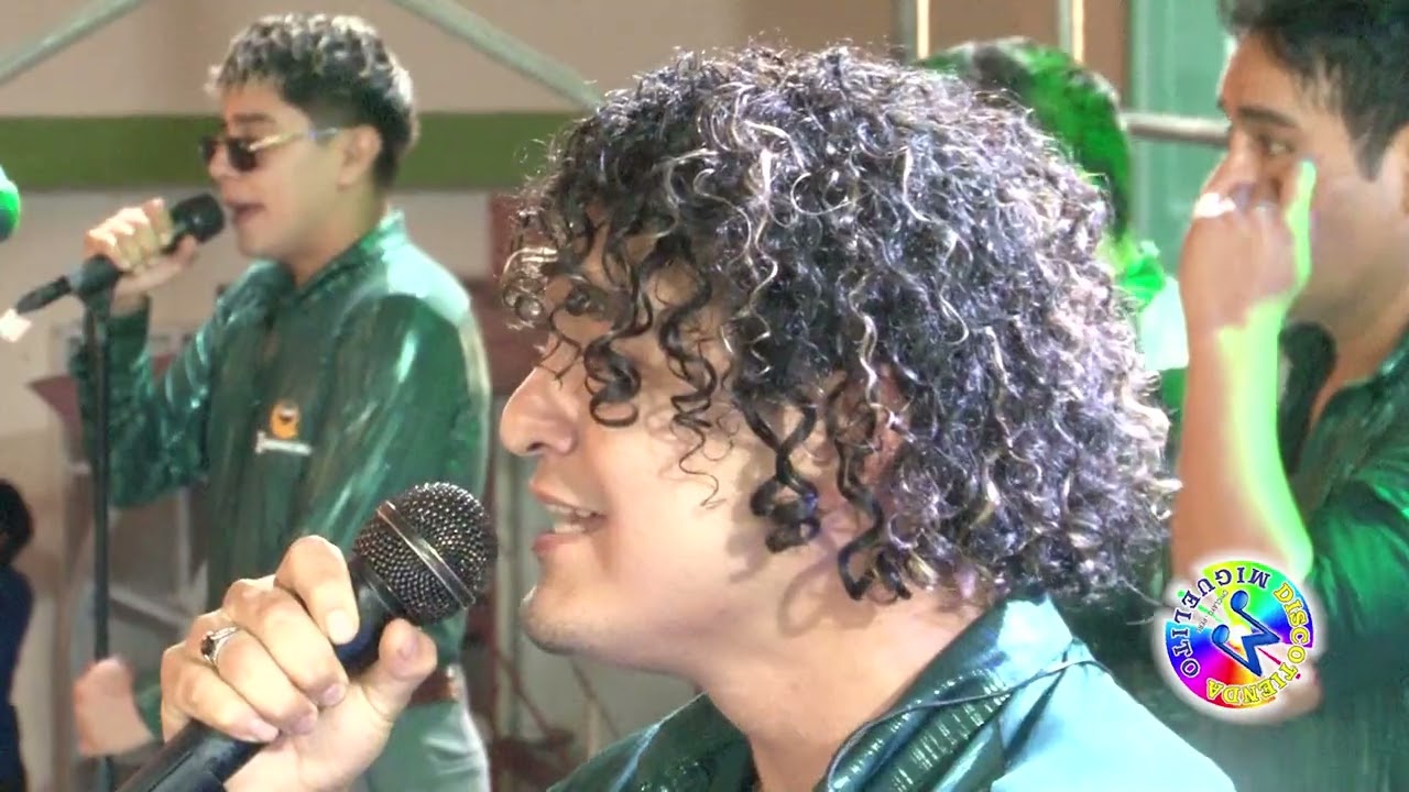 ZAFIRO SENSUAL - MI REINA / CONCIERTO POSADA DE LAS COLONIAS  / PROMOTORA FLORCITA