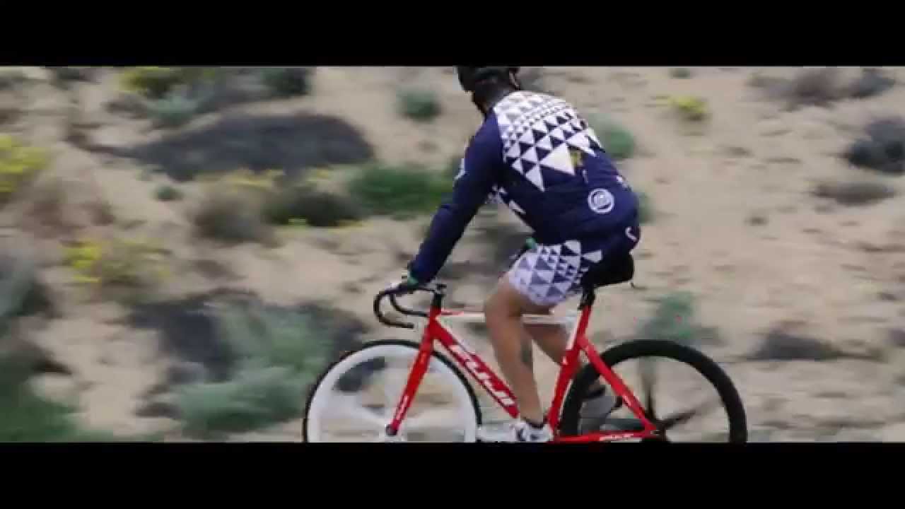 Brakeless / A Short On Fixed Gear Bikes