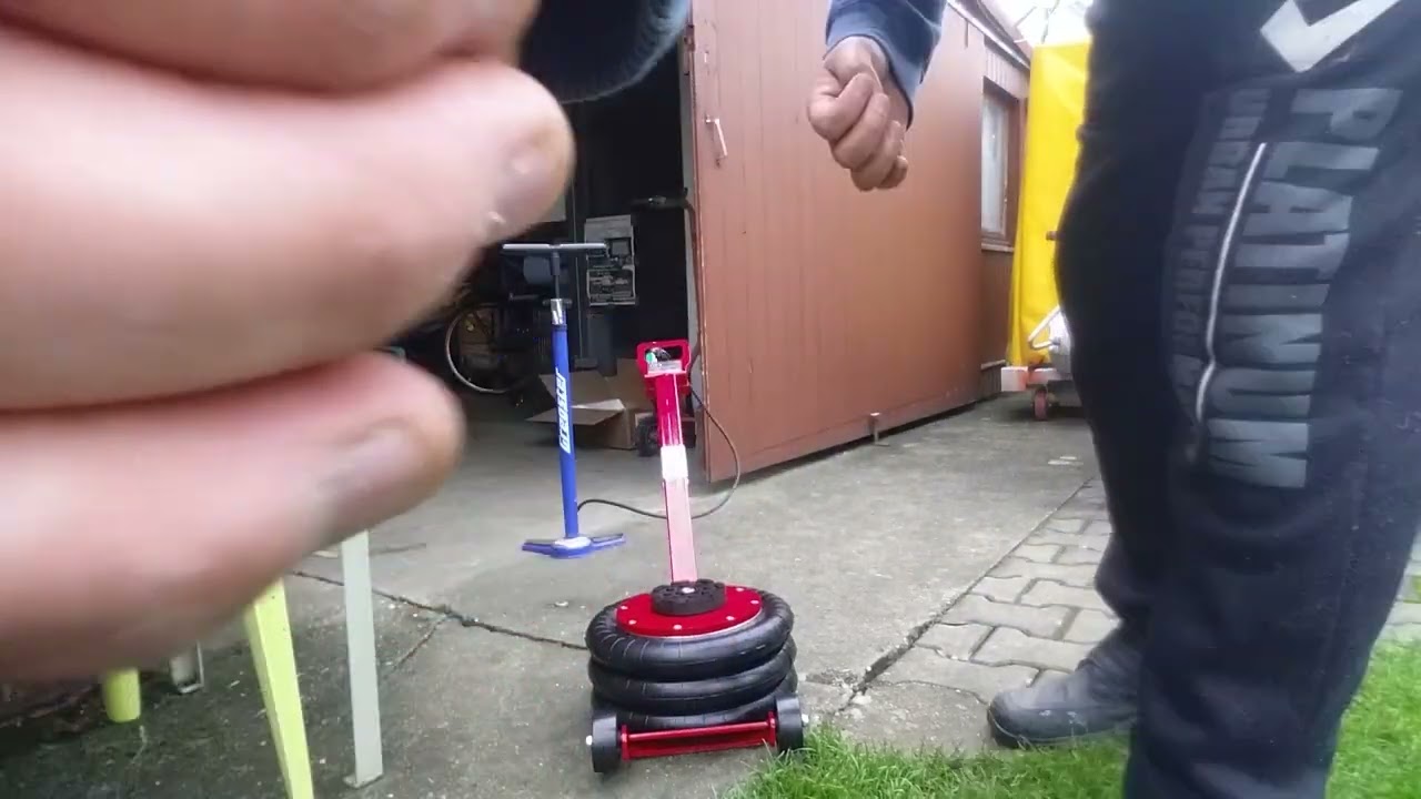 Video_3 / 3 Tonnen Pneumatischer Wagenheber Druckluft! 15.11.2024!