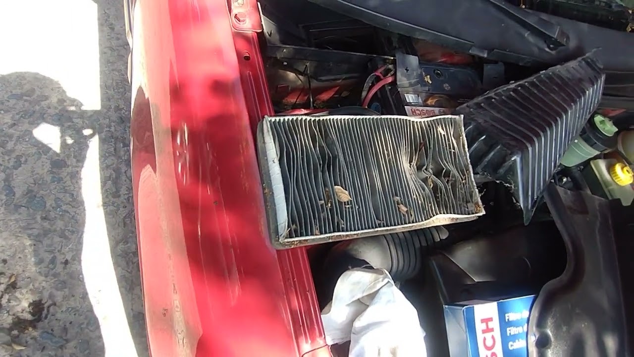 Volkswagen Gol/Gol Country/Pointer/Parati : Cambio de filtro de habitáculo