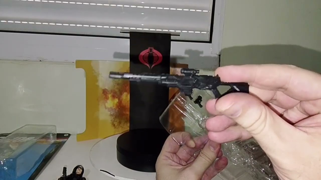 Unboxing e Review - Baroness G.I. Joe Classified Cardback Retro 