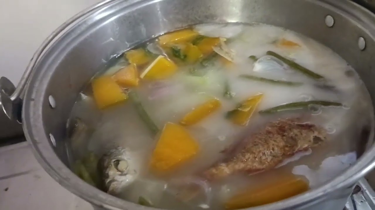 NAGPAGAWA KAMI NG BAKOD // NAGLUTO NG ULAM