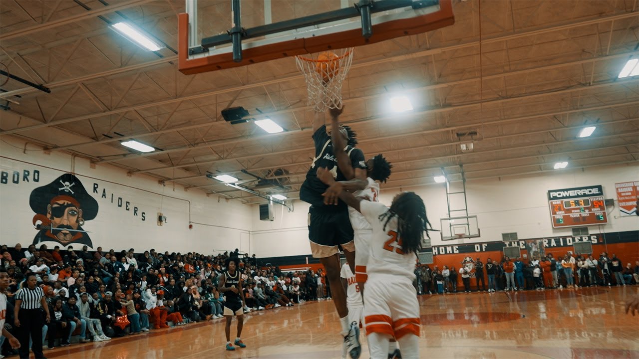 GAGE MAYFIELD CATCHES A BODY (HALE COUNTY VS GREENSBORO)