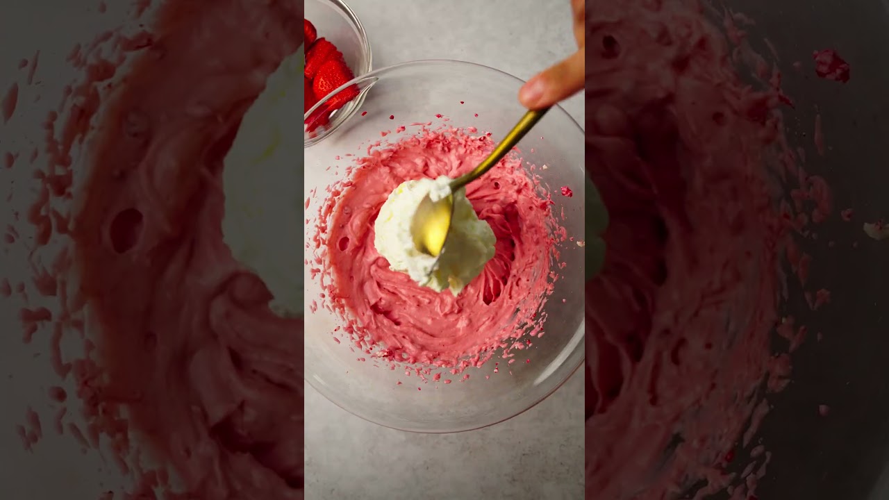 Spicebar Bl&auml;tterteig-Taschen mit Erdbeer-Tiramisu