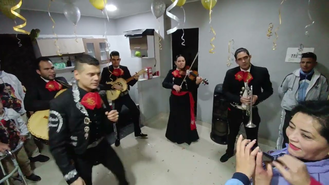 Serenata Cumpleaños Show mariachi Juvenil Mexishow (3)