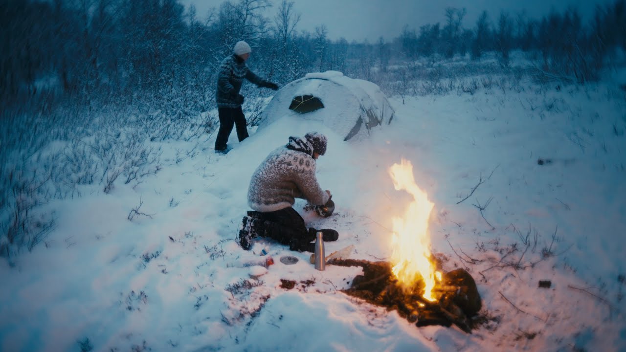 Surviving a Snowstorm in Scandinavian Mountains