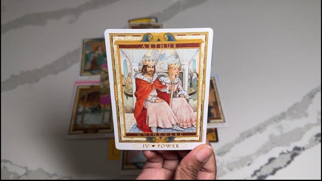 Love Messages: You’re Going To Be Connecting With A God/Goddess But You Don’t See This Coming♥️ Pt 2