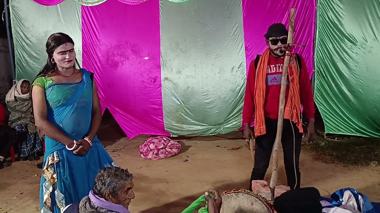 देखिए दोस्तों झुमरा नाच पार्टी जबरदस्तप्रोग्राम। छोटकाऊ मास्टर कहरवा नाच पार्टी 