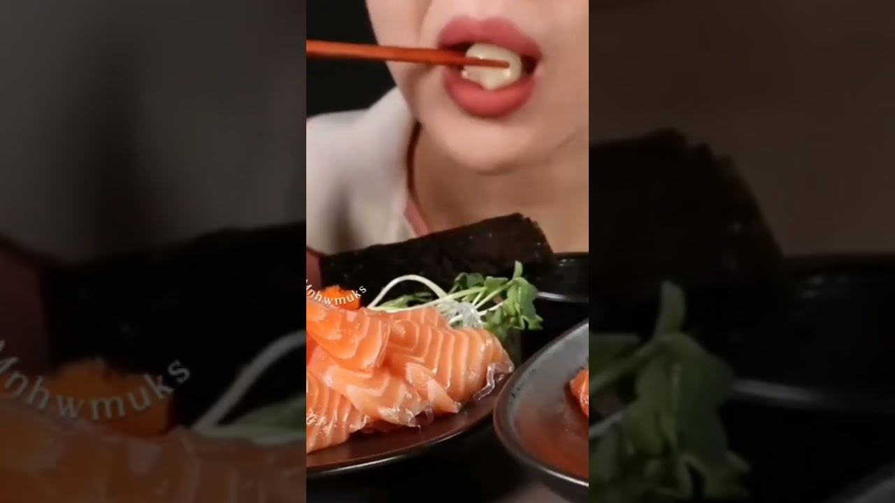 #mukbang #pizzahutmukbang #food #cheese #eatingsounds #cheesepizza #eating #cheesefood #shorts