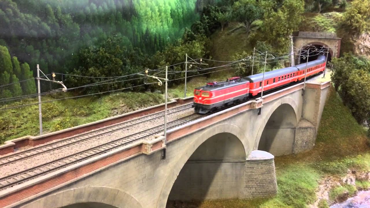 EuroCity 60/61 Maria Theresia Wien-Zürich (scala H0 1:87)