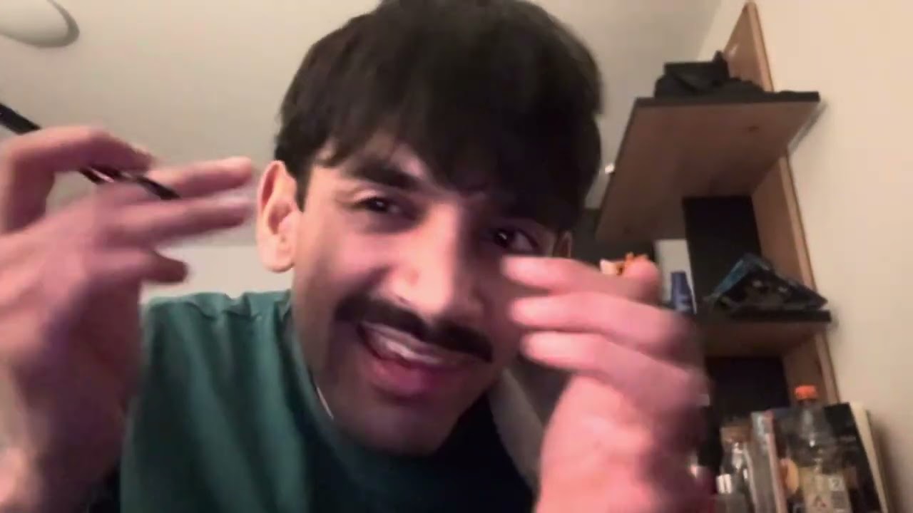ASMR | Aggressive *gum chewing* barber 💈 💇‍♂️ roleplay 