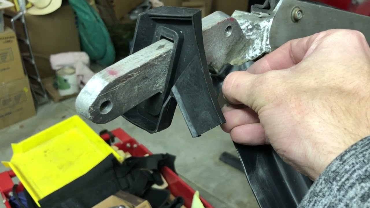 MGB Windshield Removal & Corner Seals