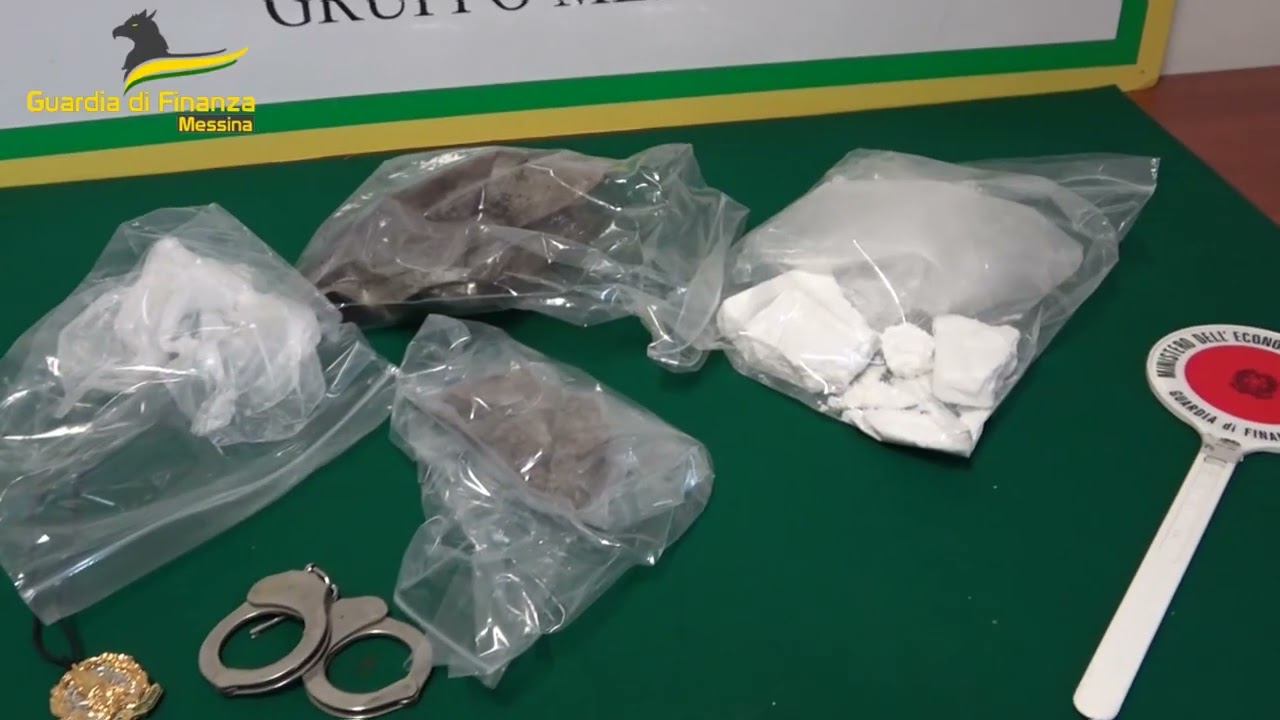 Blitz antidroga a Messina, coinvolti calabresi
