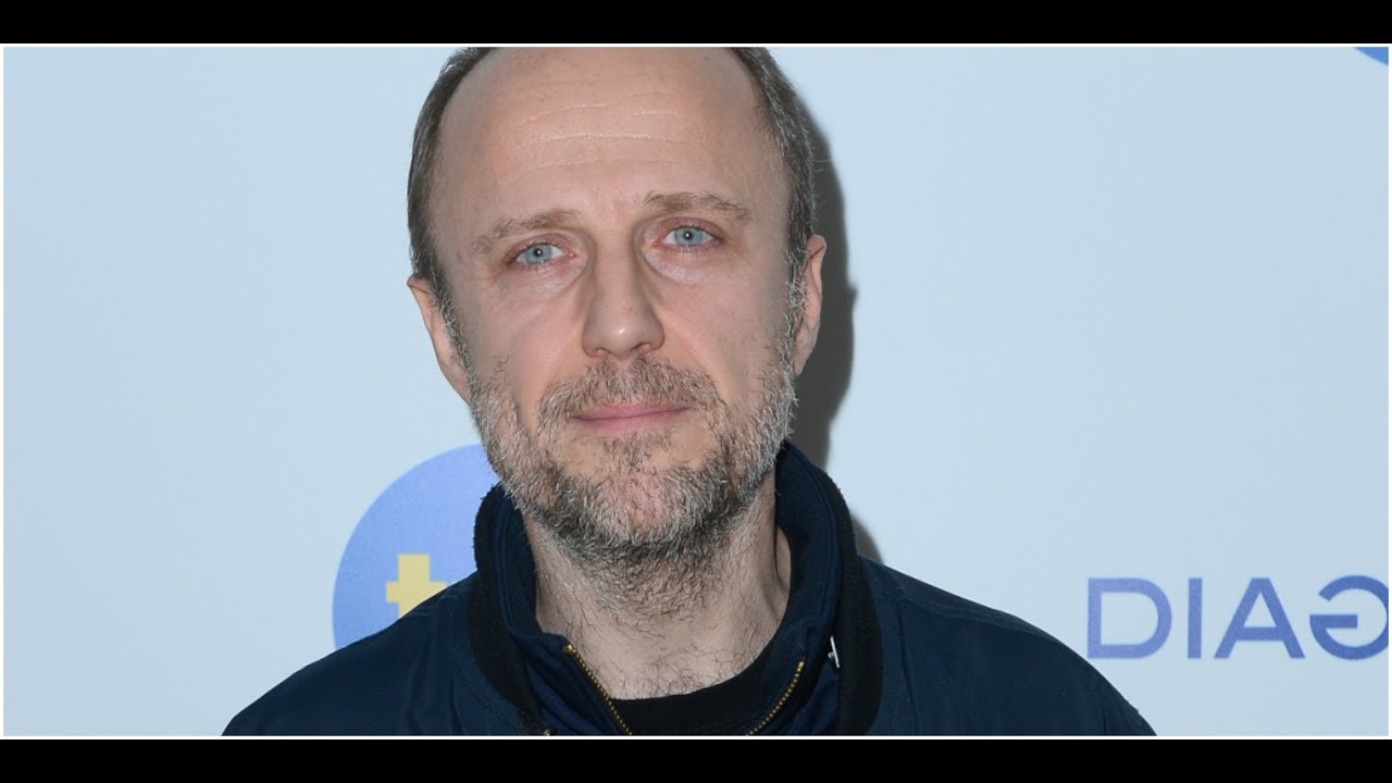 Simlat spontanicznie pocałowal partnera filmowego: 