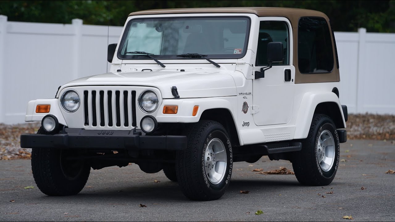 TIMELESS JEEP WRANGLER SAHARA BY DAVIS AUTOSPORTS