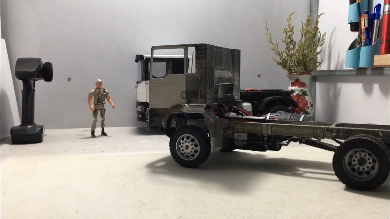 How to Make RC Heavy Construction Truck 1/14 Scale MAN TGS Door Sample of Cabin Metal Idea
