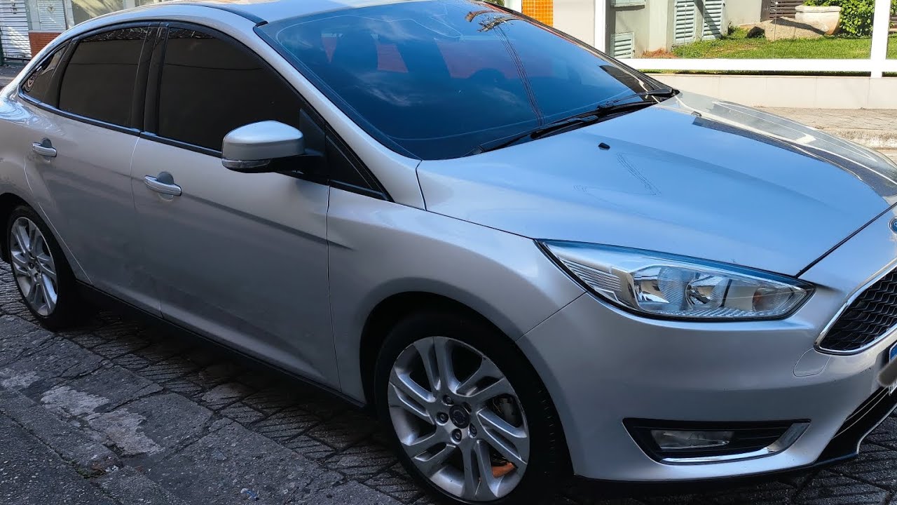 Troca dos coxins, batentes e amortecedor dianteiro em casa - Ford Focus fastback