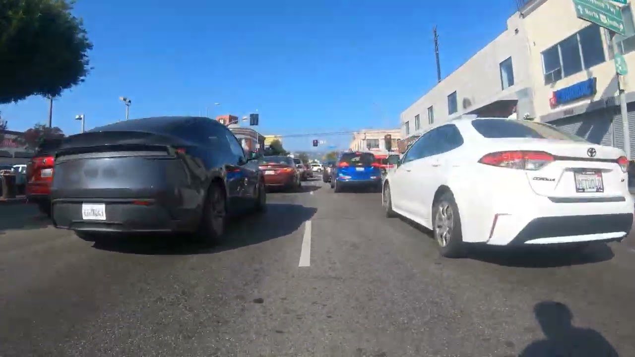 Cycling through Los Angeles CA Streets 