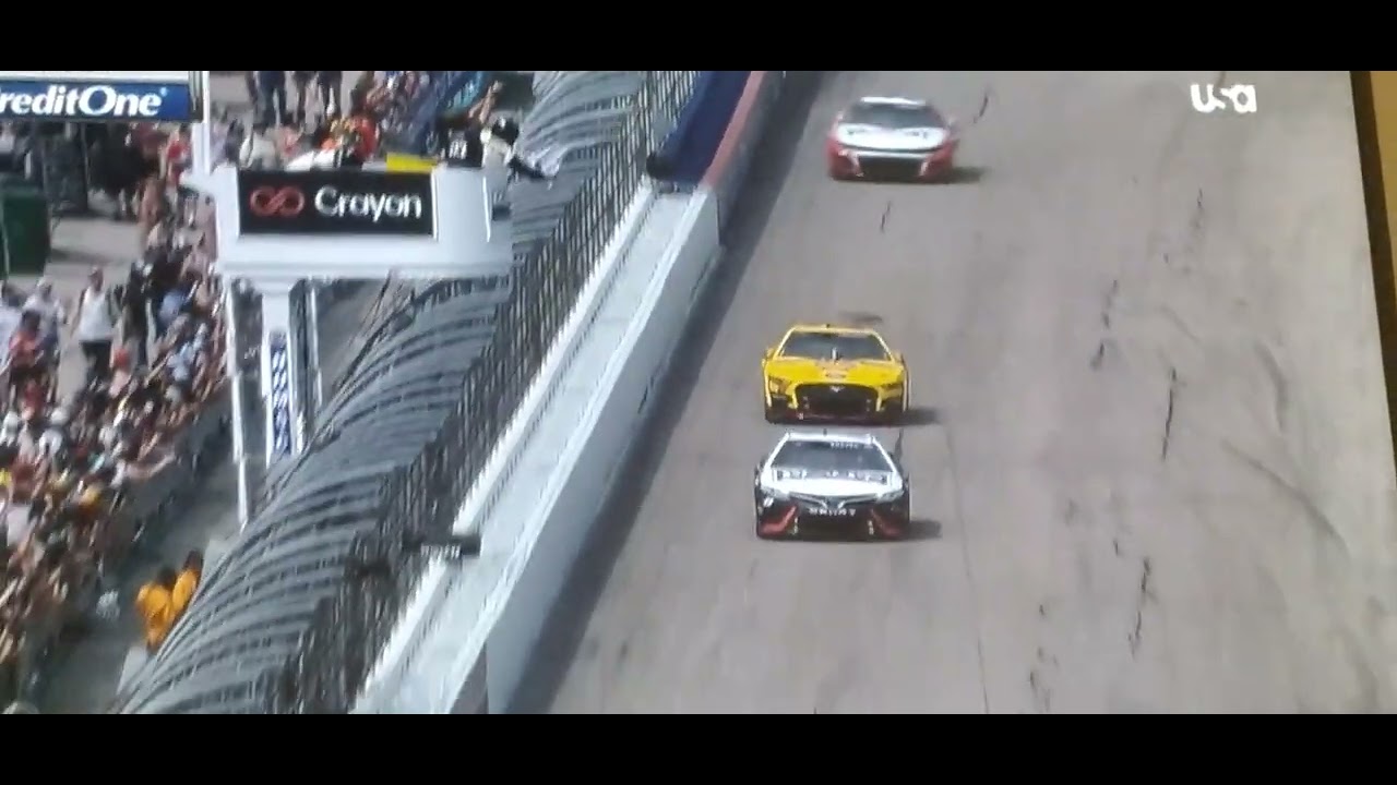 Martin Truex Jr Wins New Hampshire Crayon 301