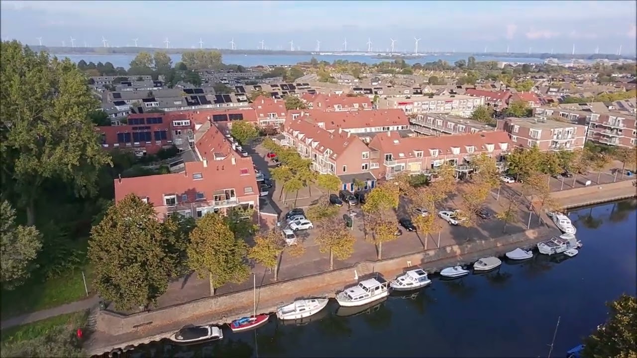 Short fligh from the Zuidwal Huizen to the park in Holland