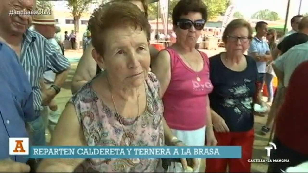 Fiesta de la ternera en Menasalbas. Ancha es Castilla - La Mancha.