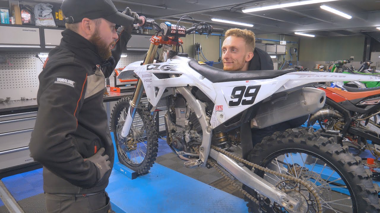UNE PANNE PARTICULIÈRE SUR LA MOTO d'@HuGoPro 🤯
