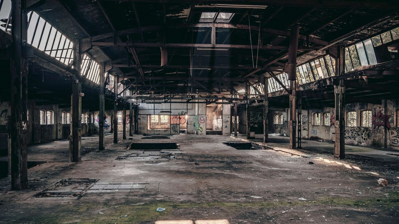 Verlassene Eisenfabrik erkundet: Geschichte, Staub & stille Hallen Teil 2