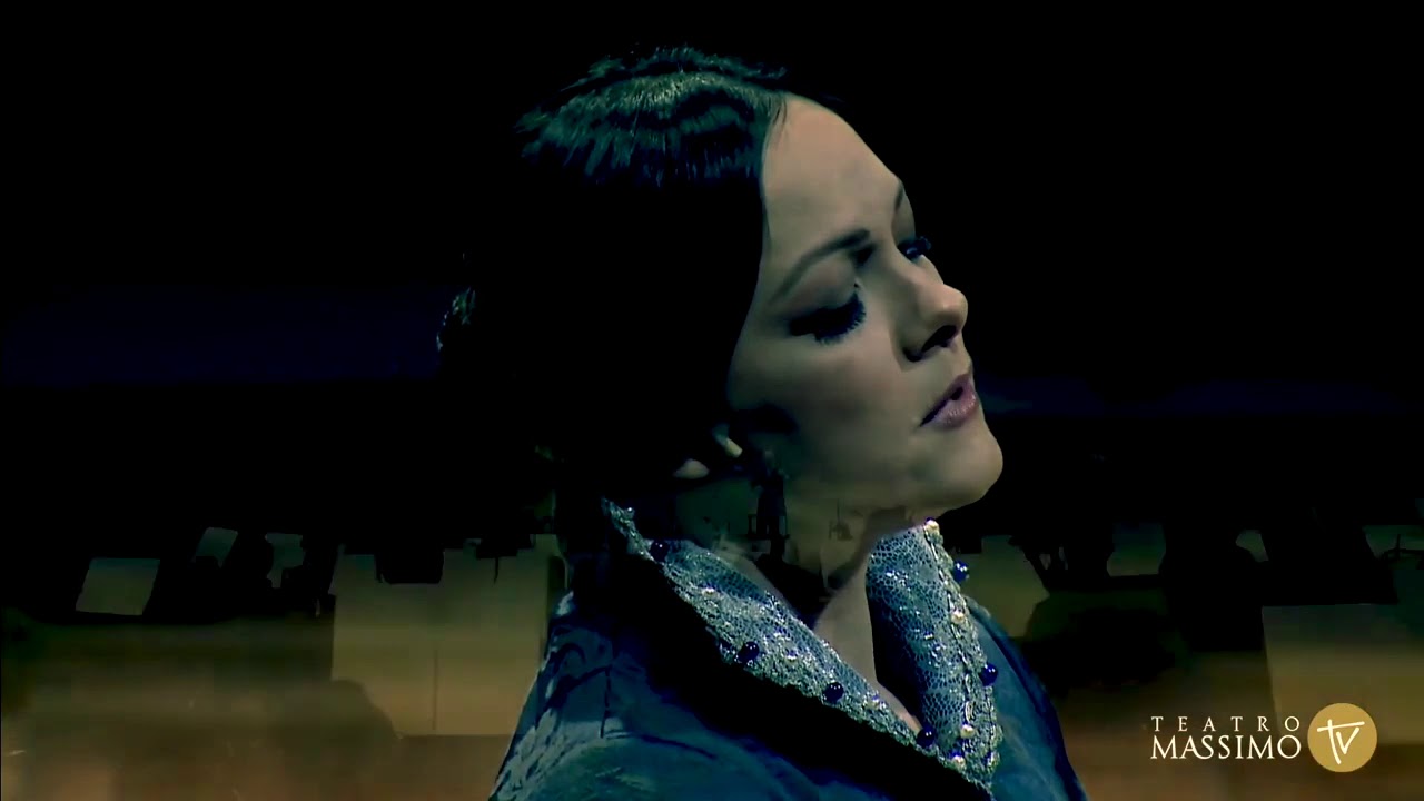 Eleonora Buratto - Surta è la notte/Ernani!... Ernani, involami/Tutto sprezzo, che d'Ernani