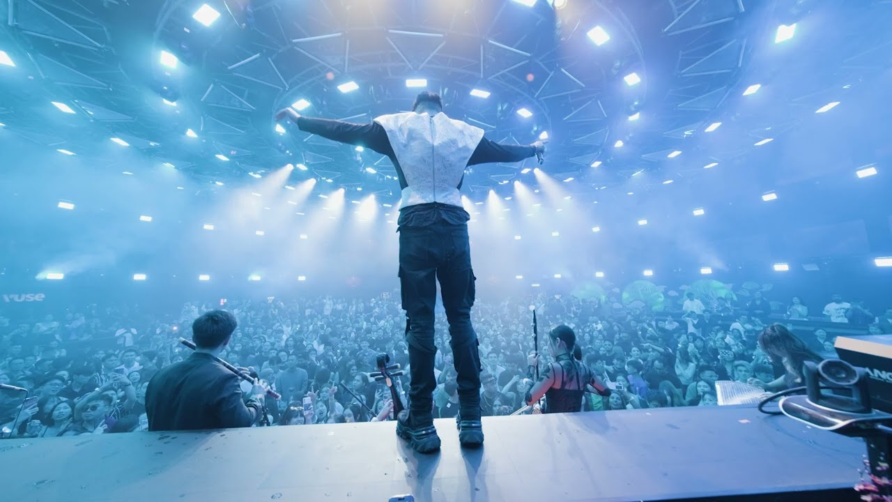 Huang Hun 黄昏 - (WUKONG REMIX) - LIVE ORCHESTRA