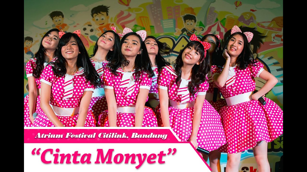 Teenebelle - Cinta Monyet [LIVE] at Atrium Festival Citylink, Bandung