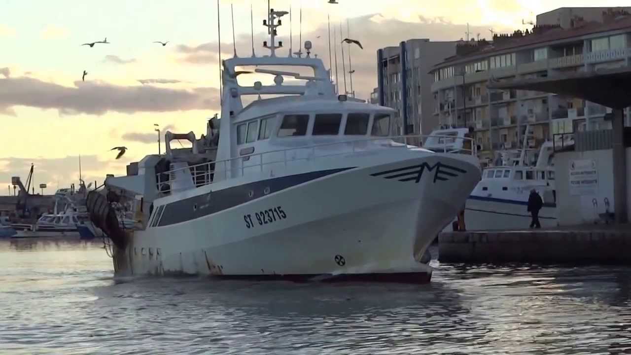 Sète : Rentrée du chalutier l'Odysée 19/02/2014