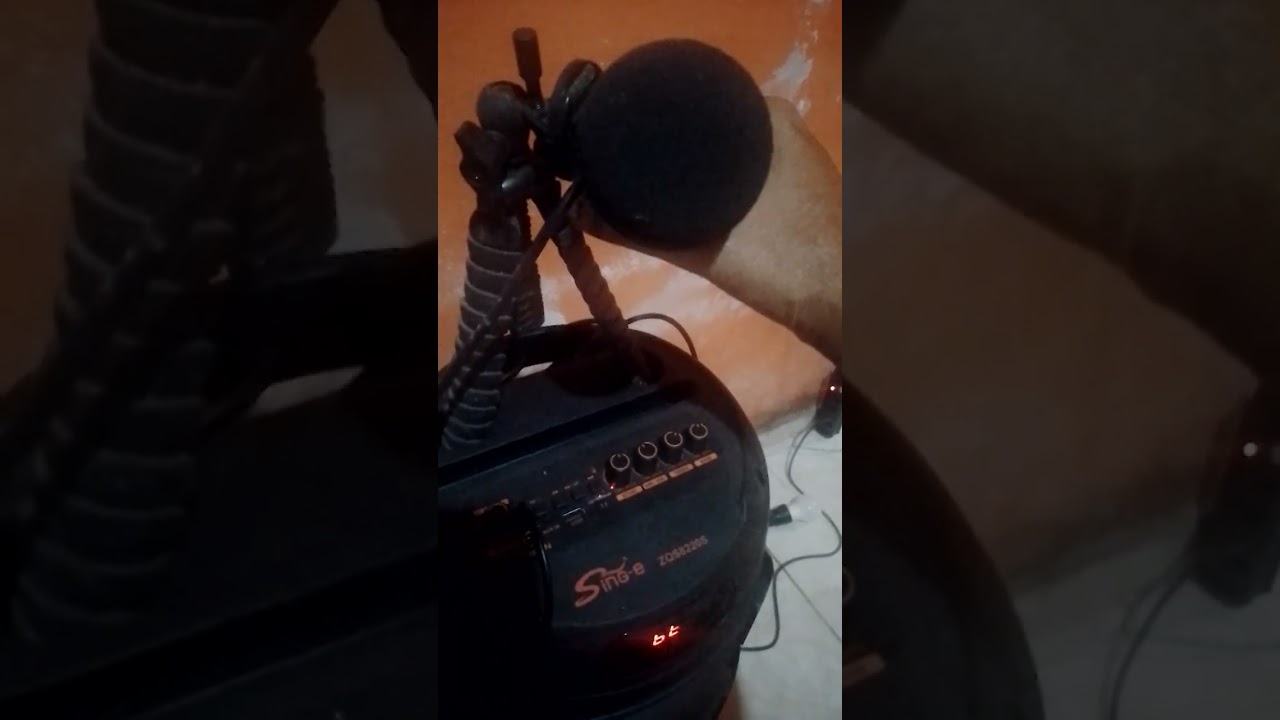 PROGRAMA LOVE BY NIGHT   CADA PEN-DRIVE GRAVADO  INCLUIDO  FRETE 1.000  🎶  AUDIO  POR $ 100 , 00 