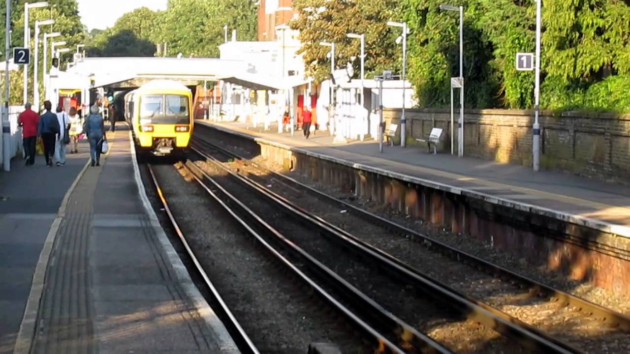 Southeastern Trains August 2014 at Charlton