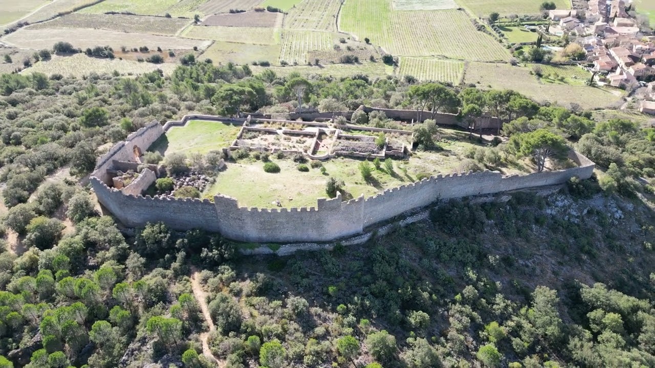 chateaux de montpeyroux
