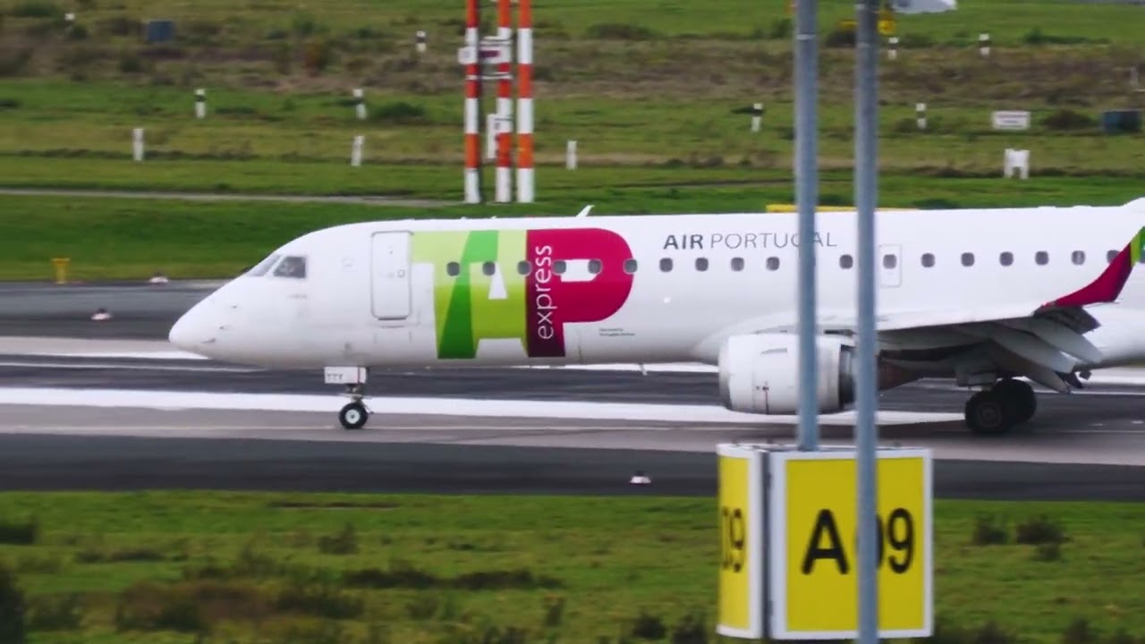 Flugzeug Start und Landung am Flughafen Düsseldorf
