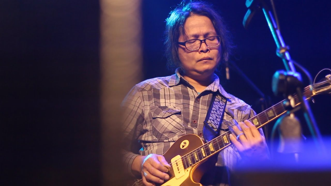 賽璐璐 Celluloid -  Em｜猴子拿相機 MatsaApe