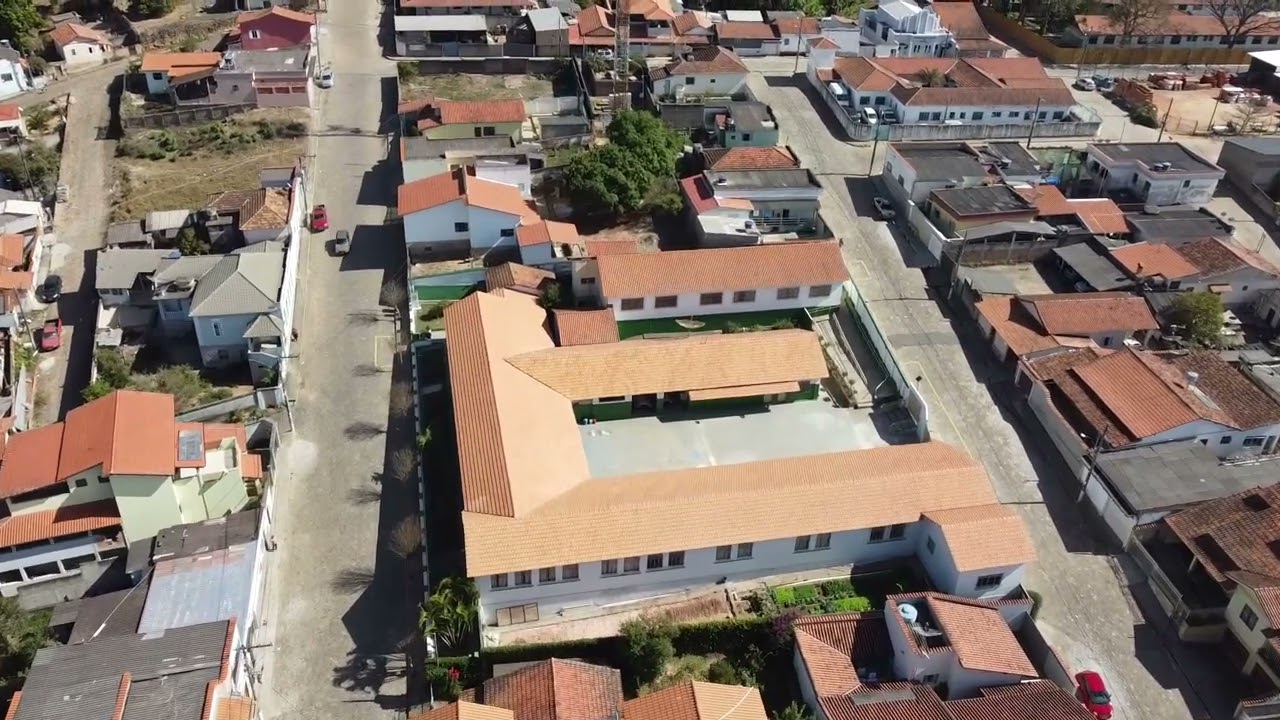 Drone DJI 4k sobre &aacute;rea central de Itumirim MG #colanaarea