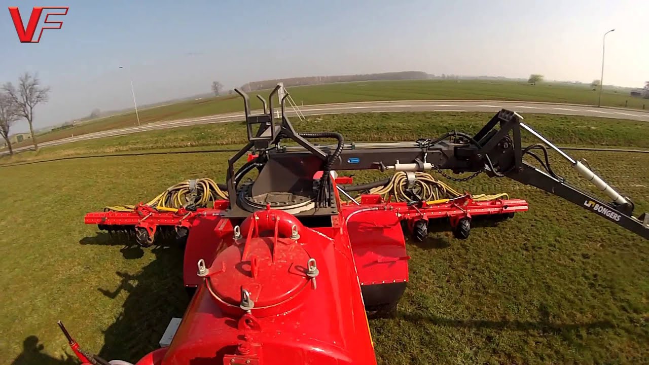 Vervaet Sleepslang Hydro Trike; Umbilical slurry spreading