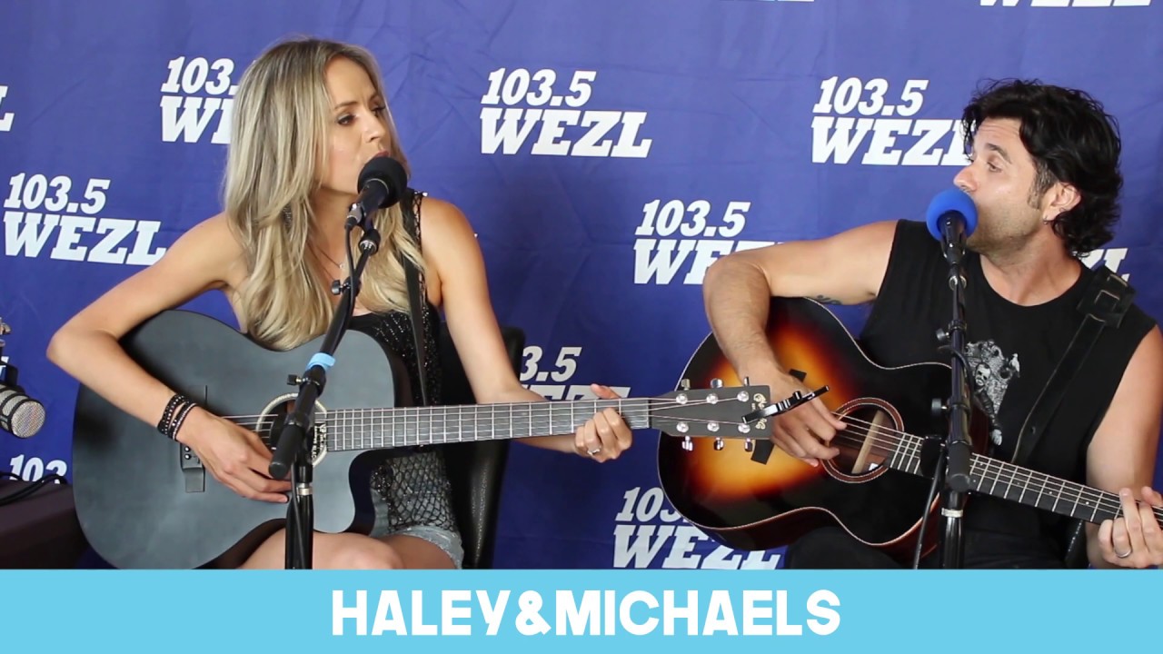 Haley&Michaels Perform 