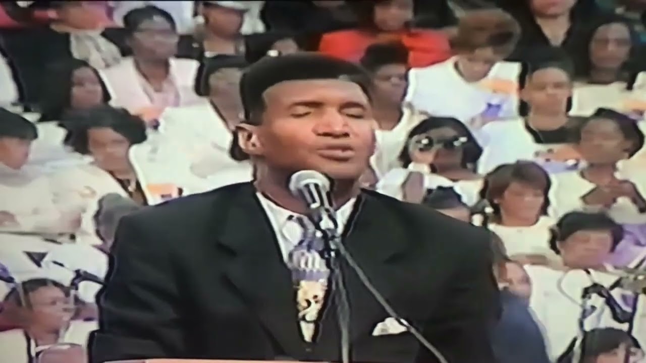 The Late Prophet Nathan Simmons Preaching Holiness at the COGIC Holy Convocation!