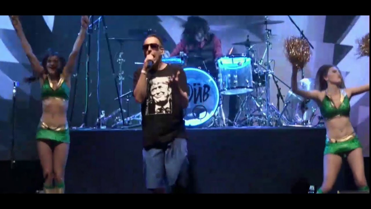 Наив - Ретро артист (Форева янг) (Live)
