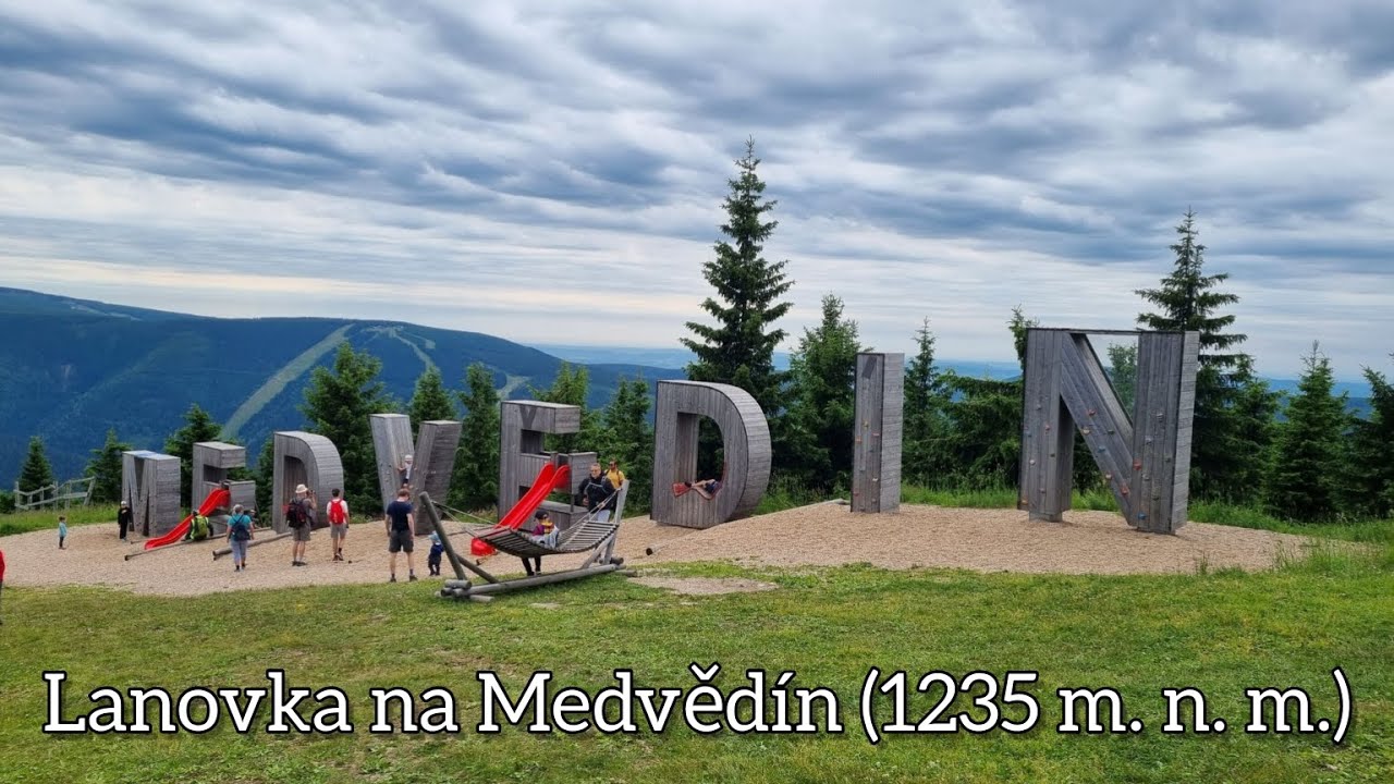 Lanovka na Medvědín 1235 m. n. m.