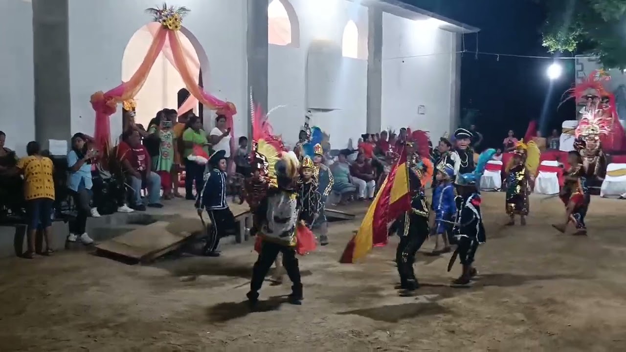 Festejo en honor a San Antonio con la Danza de la Conquista de México Infantil en Ometepec, Guerrero