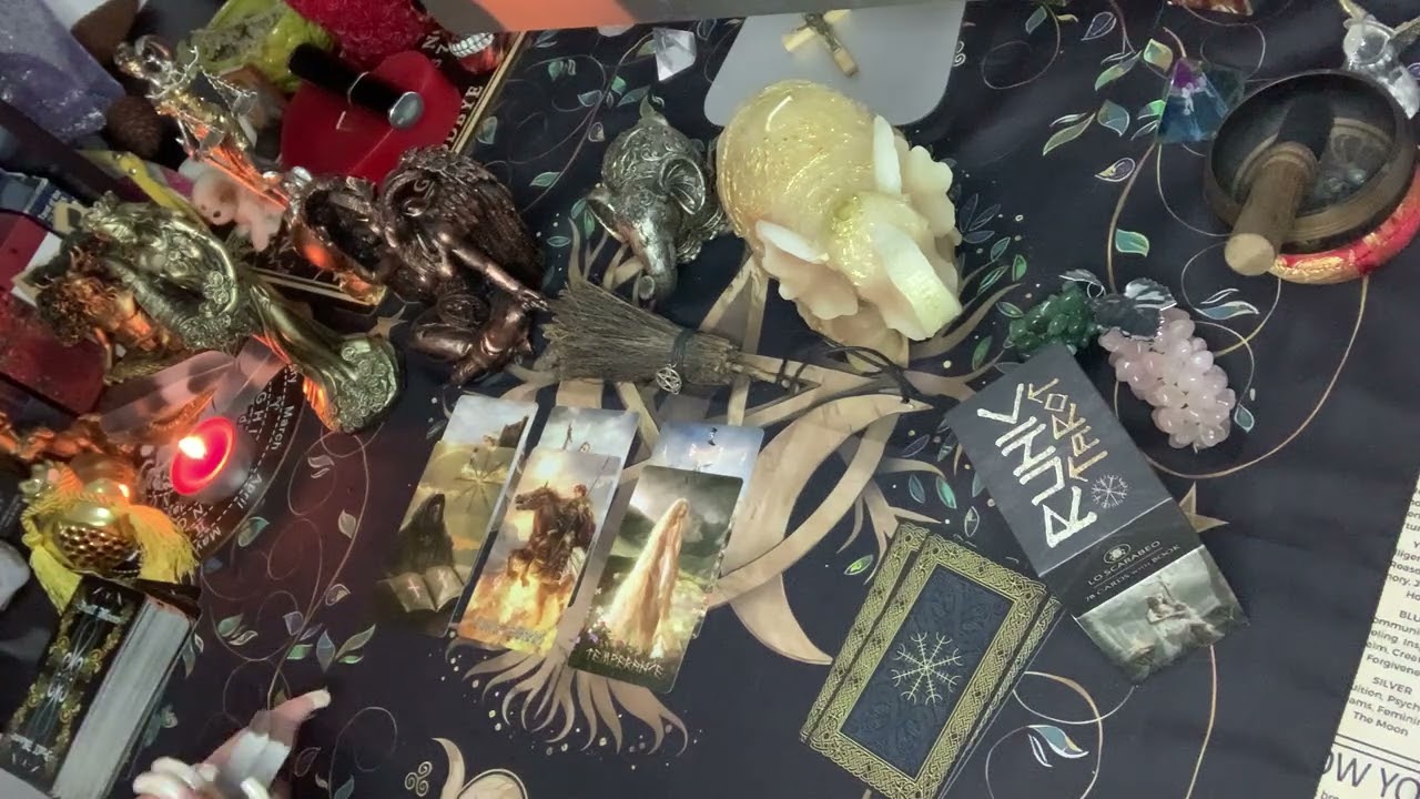 СВЕЖИЕ СПЛЕТНИ О ВАС #tarot #бесплатноегадание #таро #гадание #магия