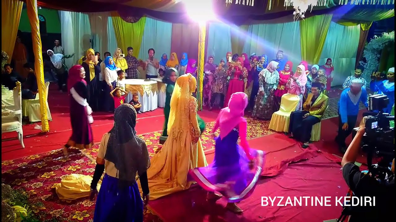 WEDDING