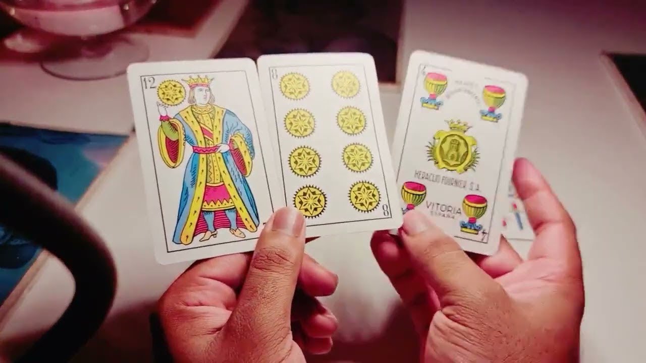 Capricornio todos los detalles acerca de esta persona! Tarot